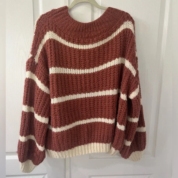 Miracle Chunky Knit Striped Sweater - Picture 5 of 7